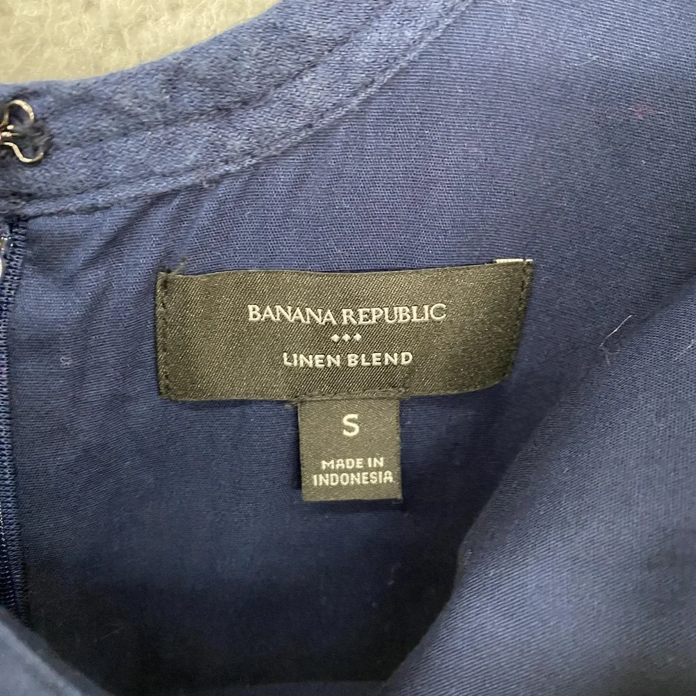 Banana Republic Jumpsuit Womens Small Blue Linen Wide Leg Scoop Neck Pockets